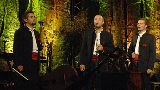 Klapa Šufit -  Ponoć je mila moja majko  I  Poljud 2007