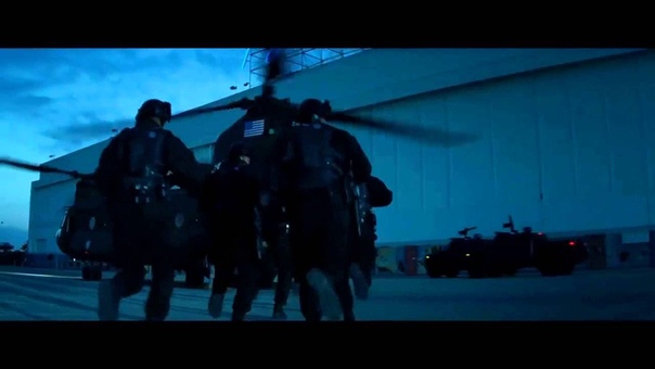 13 Hours The Secret Soldiers of Benghazi : Disturbed Indestructible