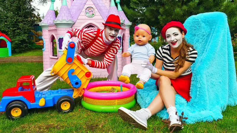 Кукла БЕБИ БОН выбирает песочницу Весёлые игры для девочек