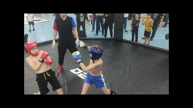 Dominator Extreme Fight 16