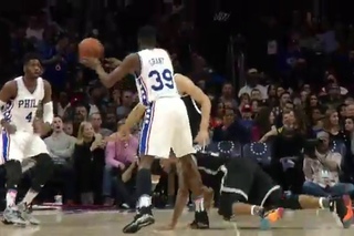 Nerlens Noel Throws Down the Reverse Jam!
