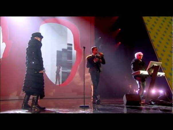 Pet Shop Boys, Lady Gaga Brandon Flowers ( The Killers) 2009 Brit