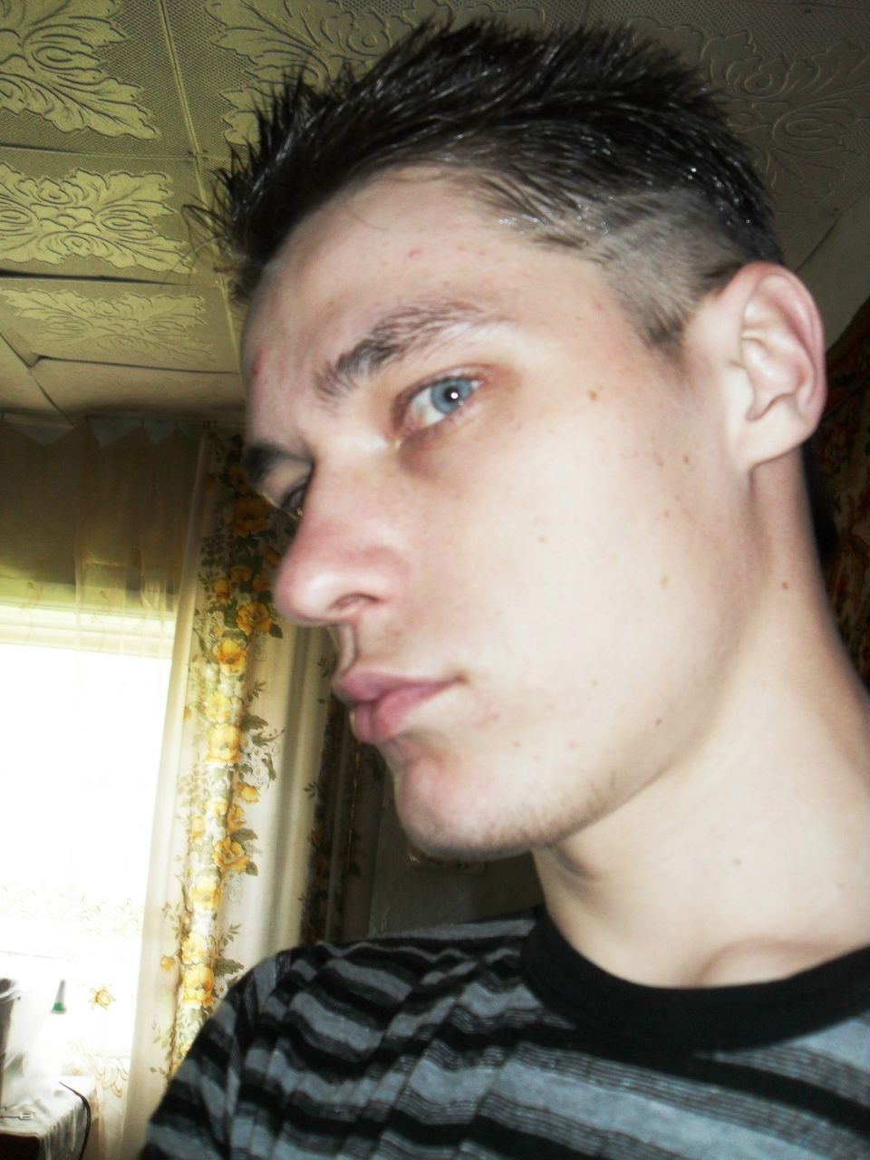 Тёма Савин サヴィン・アルテム・パフロヴィチ | Сизая