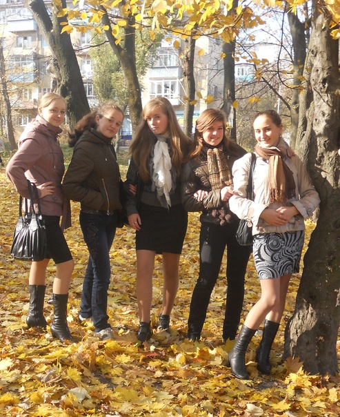 №143, Марічка Свистович, 30 лет №143, Марічка Свистович, 30 лет