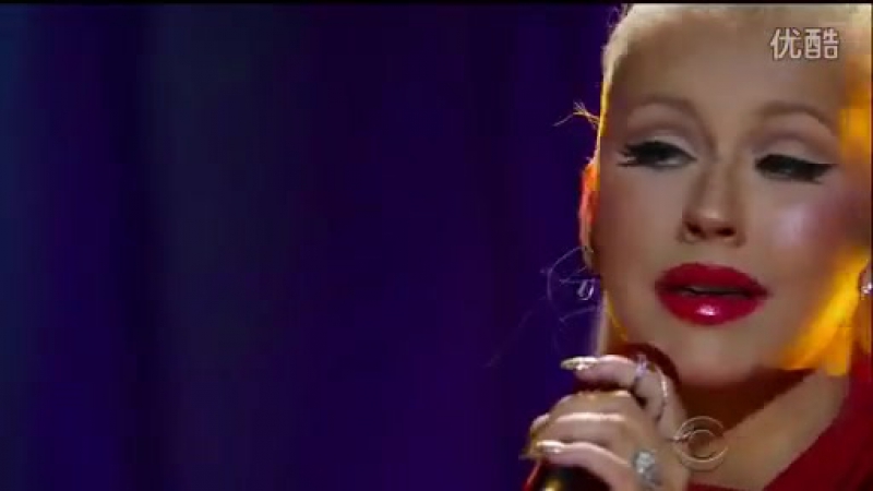 Christina Aguilera Beautiful live on CBS A Home For The Holidays