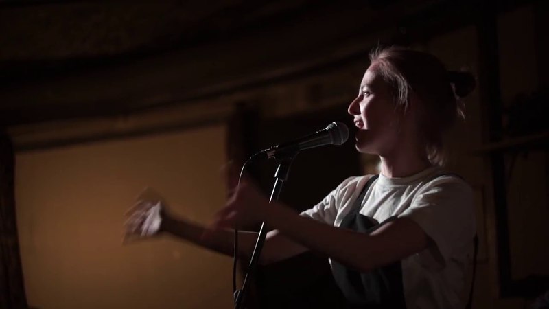 Anna Makeeva Somebody Else ( Acoustic at DUMA