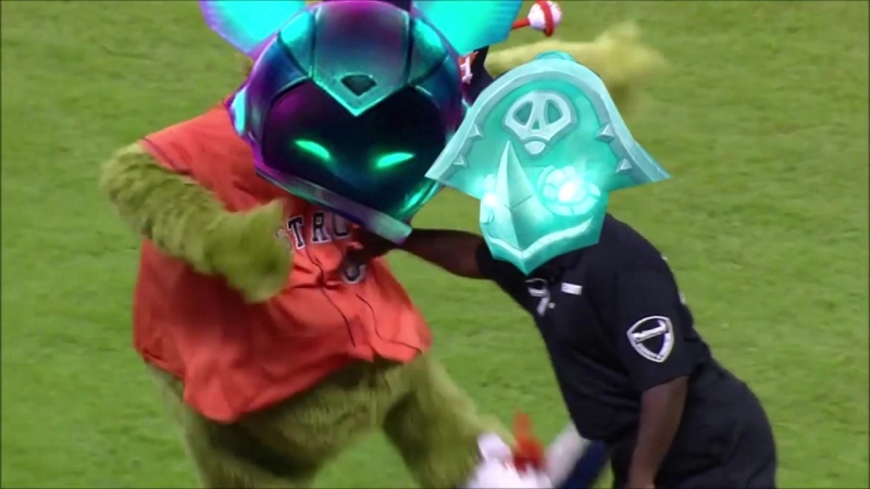 Maeve VS
