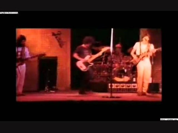 Neil Young Crazy Horse Hey Hey, My My ( Into the Black) LIVE