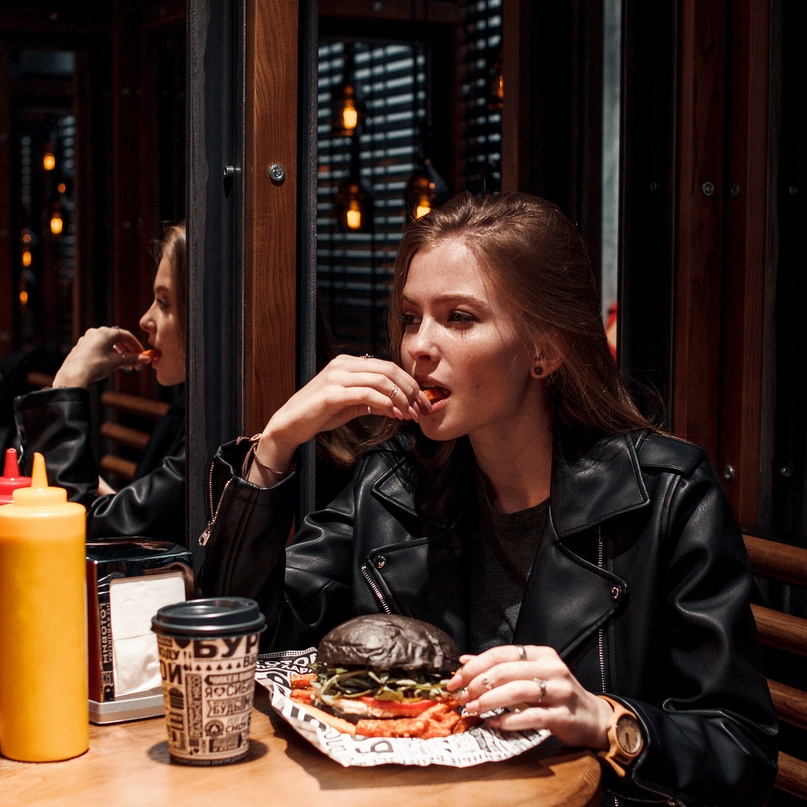 Кейс: открытие и продвижение бургерной «МЯСОROOB», изображение №13