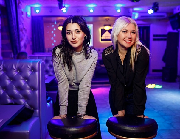 Фотоотчет луганск. Пирамида Луганск. Кафе пирамида Луганск. Кыргыз кафе караоке. Пирамида караоке