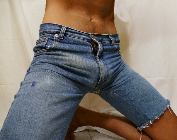 Jeans bulge gay gallery