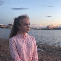 Анна Тихонова