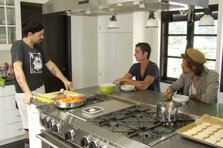 clip from Cooking with Tomo on VyRT