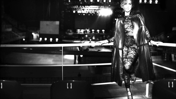 Jennifer Lopez Jenny from the Block ( Favulous