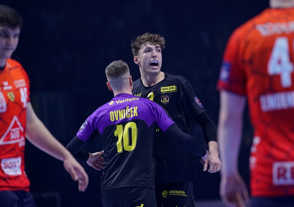 Европейская лига. "Динамо" и "Горенье" идут дальше, яркое возвращение Киреева и прощание Шмида, изображение №1