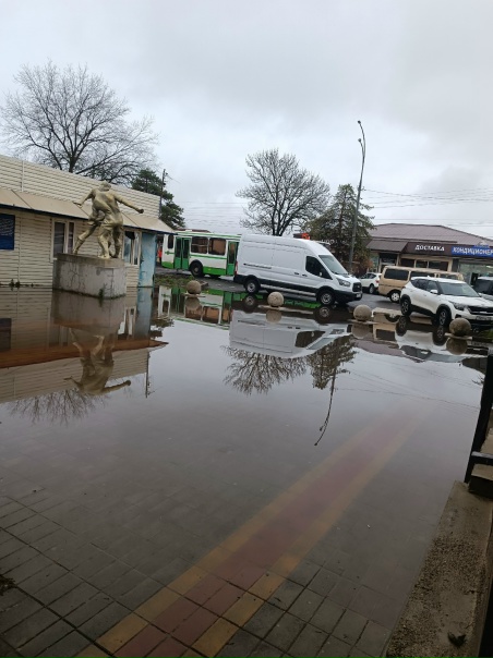 Уважаемая администрация, ну что за беспридел, дети...