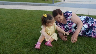 Внучка (правнучка).